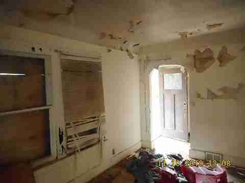 12090 Roselawn (24)_m.jpg